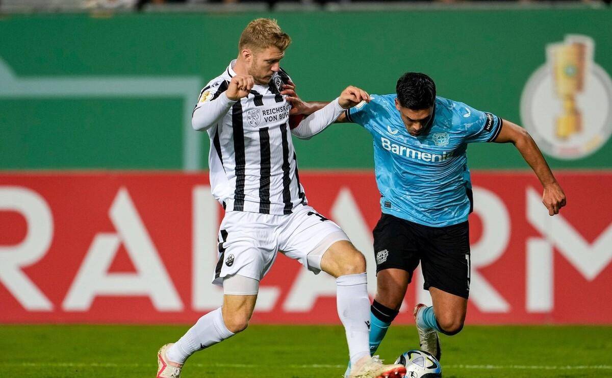 乐鱼体育在线-社区盾赛程吃紧，勒沃库森加时末段战术微调，赛场秩序良好，球队文化再被提及